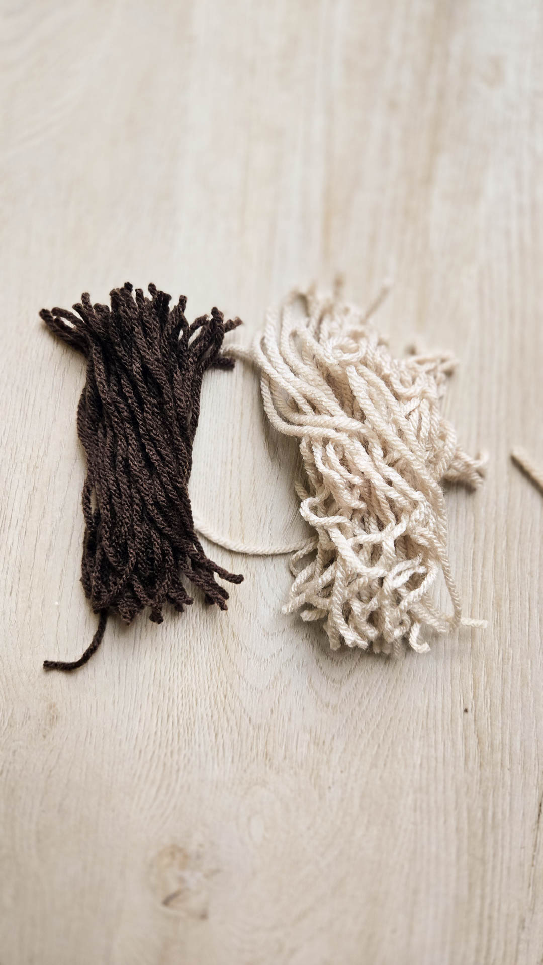 two bundles of short threads, ready to crochet fur!